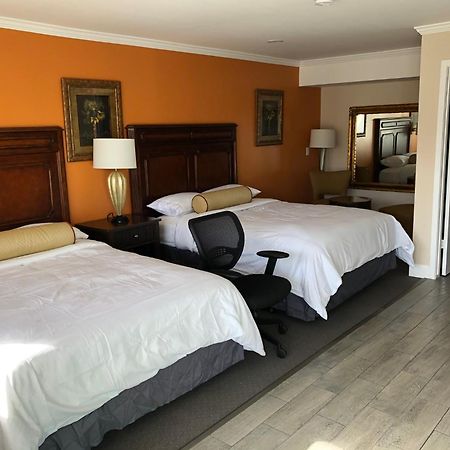 Howard Johnson By Wyndham Ridgecrest, Ca Buitenkant foto